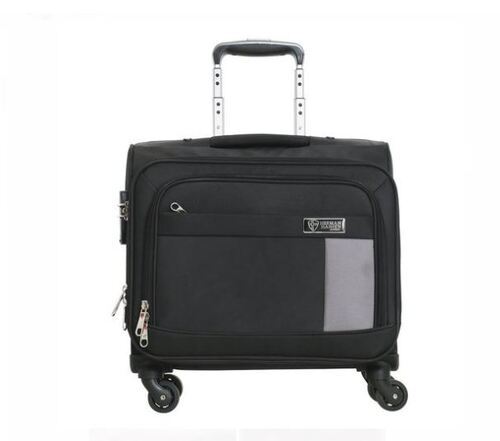Light Weight Laptop Travel Bags With Black Color And 2 Year Warranty Capacity: 15 - 20 L Kg/Hr