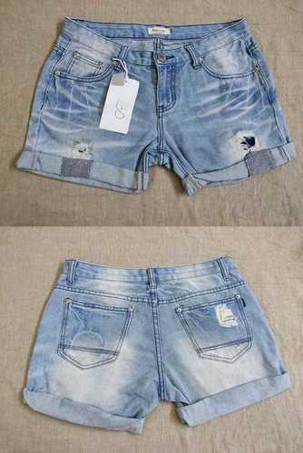 Plain Sky Blue Denim Short For Ladies With Waist Size 30 Cm