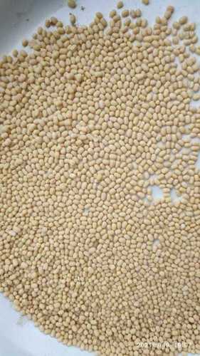 100% Pure And Organic Nutritent Enriched Unpolished Lite Yellow Urad Dal