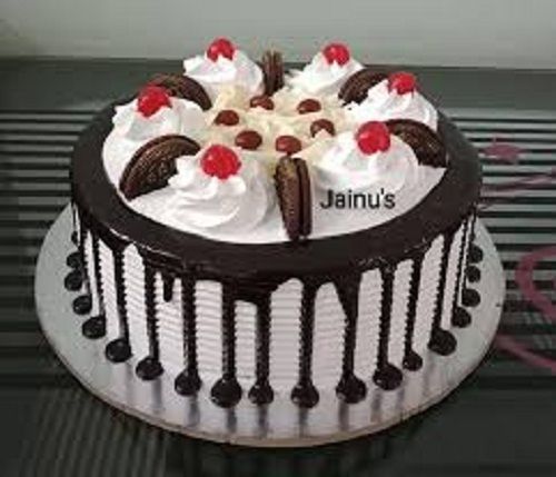 100% Testy Black Forest Cake, With Fresh, Tasty, & Sweet Delicious Flavour