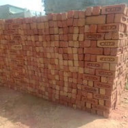 Durable Solid Long Lasting Fire Resistant Strongest Rectangular Red Bricks