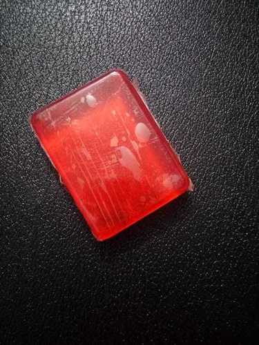 75 Gram, Rectangle Shape Hand Made Bath Soap, Red Color For Hotel And Restaurant Use Gender: Female