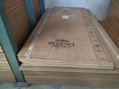 Regency Brown Commercial Plywood With High Build Quality For Domestic And Industry Core Material: Eucaly