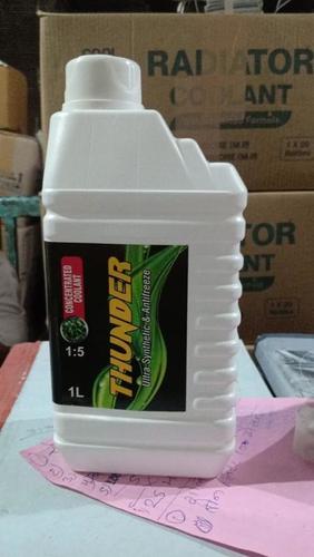 1 लीटर थंडर अल्ट्रा सिंथेटिक और एंटीफ्ऱीज़र कॉन्सेंट्रेटेड कूलेंट ऑयल आवेदन: दो पहिएदार