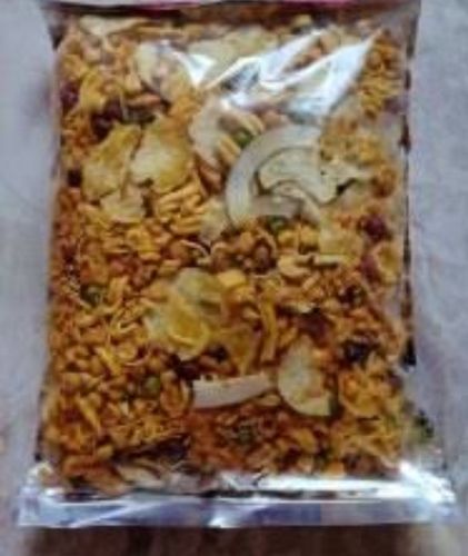 Ready To Eat Spicy And Salty Hygienically Processed Indian Snacks Mixture Namkeen, Net Weight 1Kg