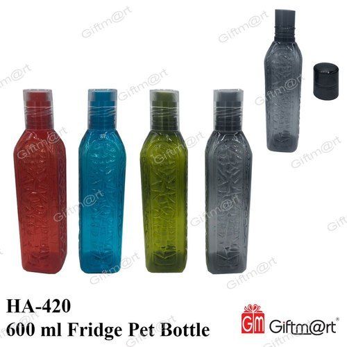 100 Percent Plastic Pet Water Bottle Of Renowned Quality Light Weight And Durable