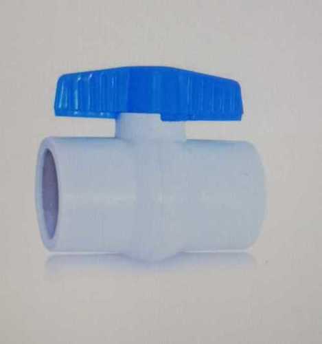 Polished Plastic Ball Valve For Pipe Fitting, White Blue Color, Medium Pressure