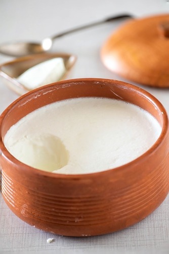 Yogurt 100% Pure And Fresh White Curd With Healthy Natural Taste, No Additional Preservatives