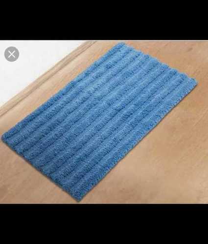 घर में इस्तेमाल के लिए नीले रंग और कॉटन फ़ैब्रिक में रग करें, आसानी से धो सकते हैं