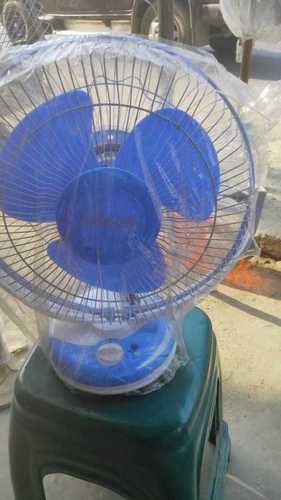  White Blue Automatic Oscillation High Speed Table Fan Blade Material: Plastic