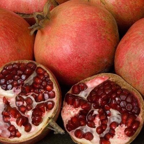 Juicy Delicious Healthy Natural Taste Chemical Free Red Organic Fresh Pomegranate