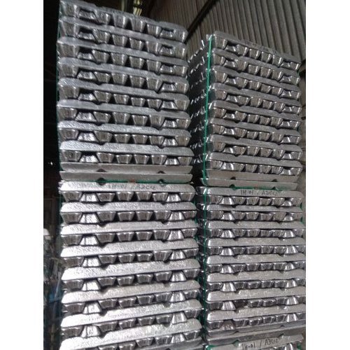 सड़क, पुल और भवन निर्माण में इस्तेमाल होने वाली लंप एल्यूमीनियम सिल्लियां