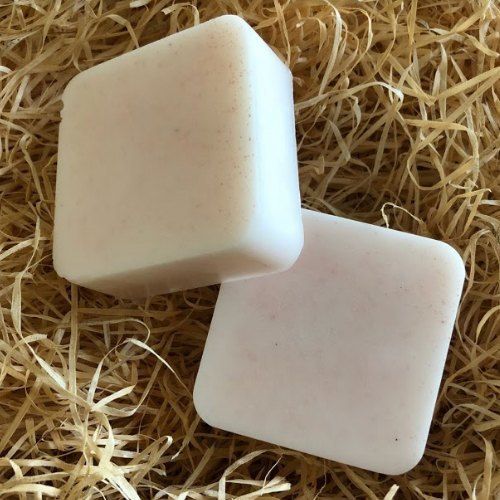 100 Percent Fresh And Herbal Calamine Rosemary Herbal Bath Soap With Antioxidants