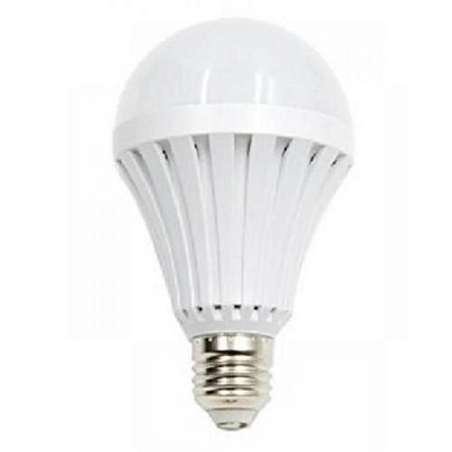 White Mercury Free 9W Rechargeable Led Bulb With 240 Input Voltage For Home Use