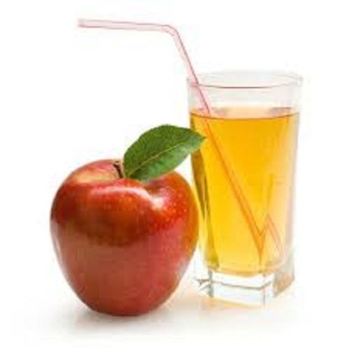 Organic Fresh Apple Juice With Rich In Vitamins, Minerals And Dietary Fiber