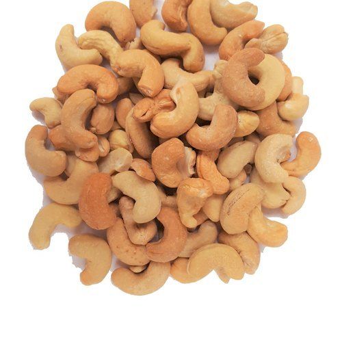 Fresh Roasted Cashew Nut With 3 Months Shelf Life and Rich in Vitamins B6 and B12