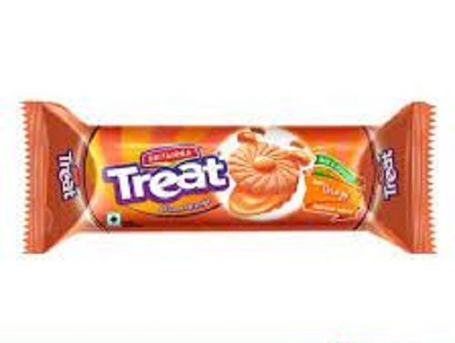 Sweet And Delicious Round Britannia Treat Orange Cream Sandwich Biscuits Fat Content (%): 5 Percentage ( % )