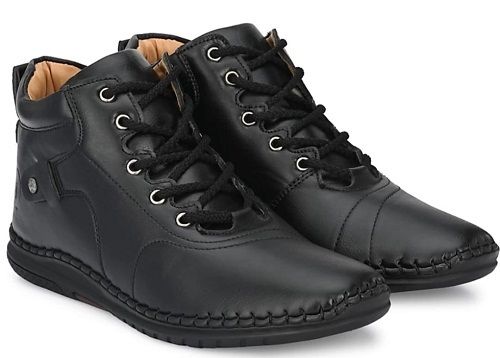 Black Fashionable And Attractive Comfortable Wolf Casual Shoe With Daily And Party Wear