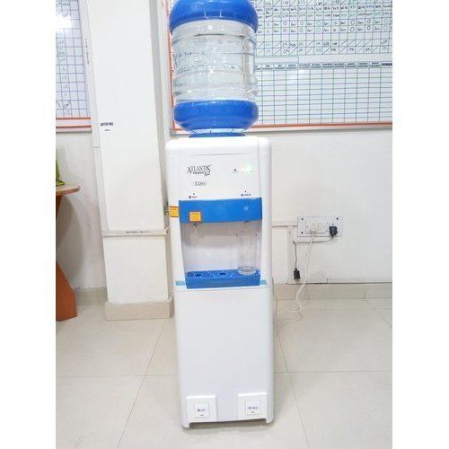 Floor Mounted Water Dispenser With 3 Year Warranty And Plastic Materials