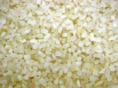 A Grade Natural Broken Rice With 12 Months shelf life And rich In Vitamin, Protein, Fiber