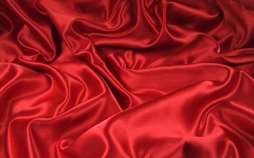 Durable Comfortable Floss Finish Soft Red Plain Polyester Taffeta Textile Fabrics Density: 200 Kilogram Per Cubic Meter (Kg/M3)