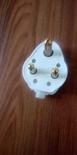 Strong Shock Proof Less Power Consumption White Electric 3 Pin Plug For Indoor And Outdoor Application: Home Appliances