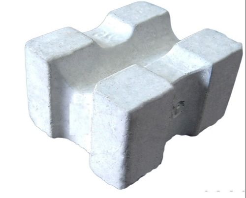 White Concrete Cover Blocks Made From 100 Percent High Quality Cement Strong And Durable