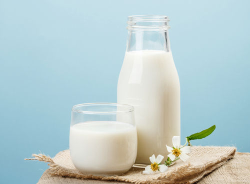 100% Pure Fresh And Natural Rich In Calcium, Vitamin, Protine Cow Milk(White)