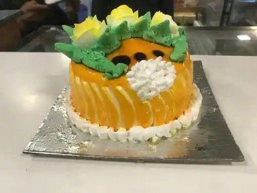 100% Eggless And Fresh, Delicious And Healthy Mango Flavored Cake