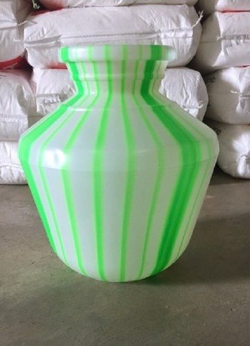 Green And White Color Plastic Water Pot With Round Shape And Highly Durable