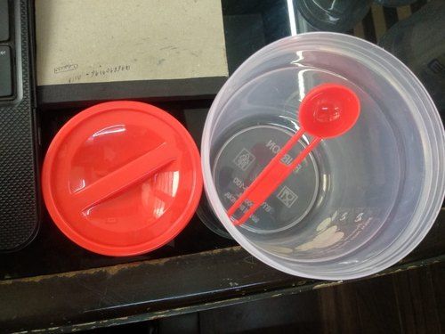 Red And Transparent Plain Round Plastic Storage Boxes With Spoon For Kitchen Uses