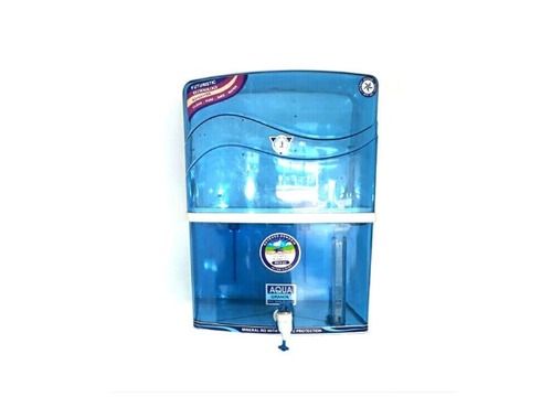 Aqua Grande 35 Watt Water Purifier With Activated Carbon Cartridges & 10 Liter Capacity Installation Type: Wall Mounted