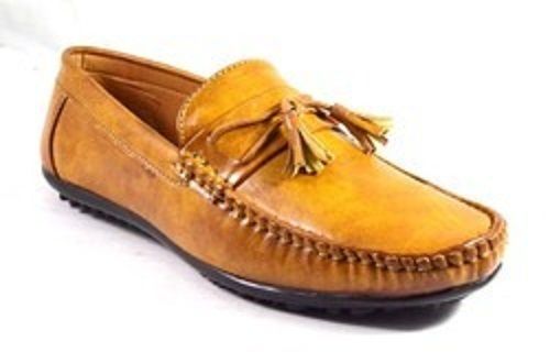 Eye Catching Look Water Resistant Comfortable Yellow Mens Casual Shoes Heel Size: Low