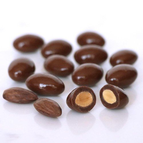 Round Shape Badam Dark Chocolate With 1 Months Shelf Life And Rich In Taste