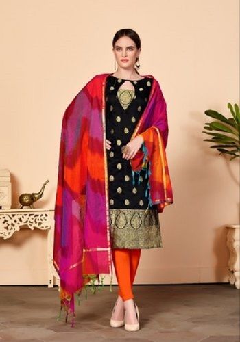  महिलाओं के लिए स्टाइलिश पार्टी वियर स्किन फ्रेंडली प्रिंटेड मल्टीकलर बनारसी कॉटन सलवार सूट 