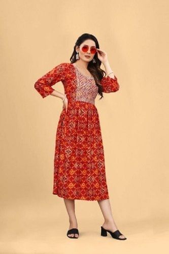 100 Percent Pure Soft Comfortable And Breathable Cotton Embroidered Ladies Kurti