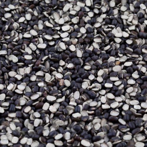 Good Quality Split Black Urad Dal Speciality No Artificial Flavor Pack Of 1 Kg