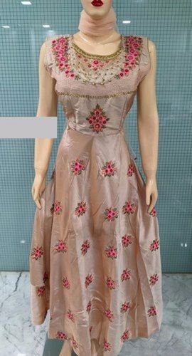 Ladies Designer Anarkali Kurta With Embroidery And Fancy Fabric For Party Wear