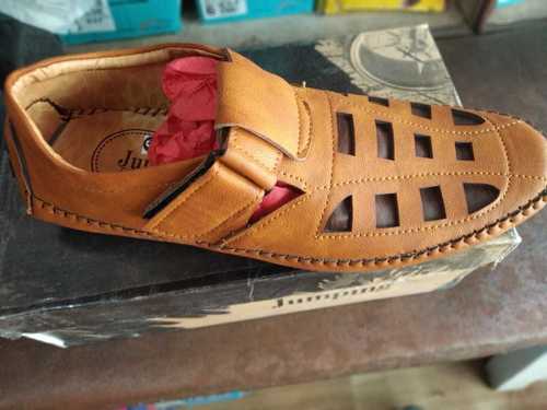 Summer Brown Color Plain Comfortable And Flat Casual Wear Sandals For Mens  at Best Price in Khandwa | Goldy Boot House