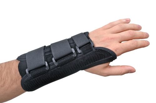 Strong and High Quality Black Cotton Air Cast Wrist Brace For Wrist And Forearm Splint