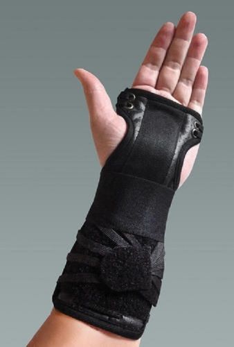 Manual Strong And High Quality Nylon Black Rexin Air Cast Wrist Brace For Wrist And Forearm Splint