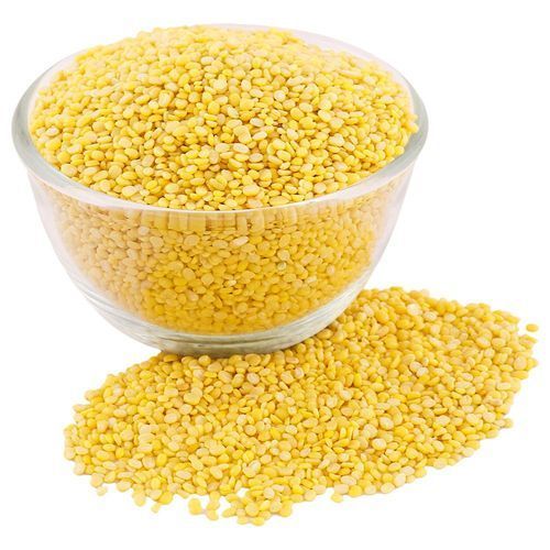 Oval Shaped Best Quality Pulse And 100% Natuaral Organic Dried Moong Daal 