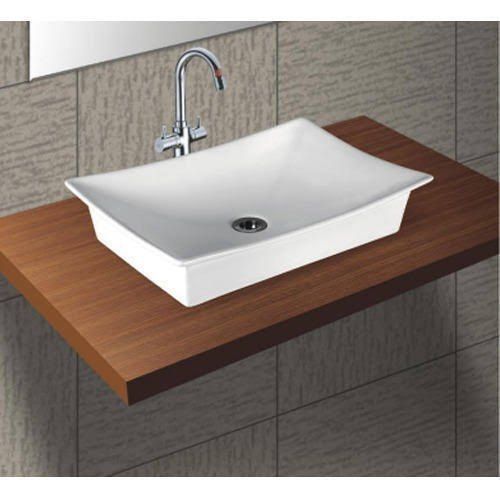 White Table Top Wash Basin Used In Hotel, Home And Restaurant