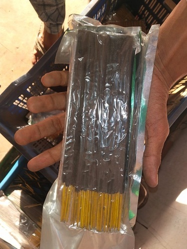 Round Straight Colour Black Natural Agarbatti Easy To Uses Daily Purpose