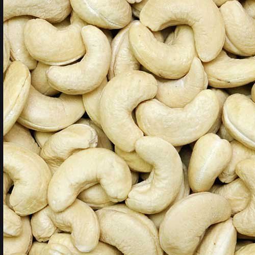 White Natural Cashew Nuts With 3 Months Shelf Life And Rich In Vitamin E, A, B6, C, D