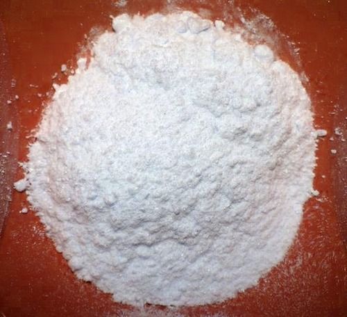 Pack Of 1 Kg 1,575 Degree C Boiling Point & 743 Degree C Melting Point White Borax Powder 