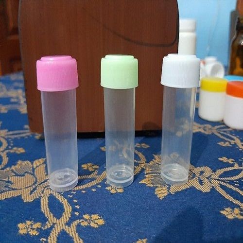 Reusable Transparent Plastic Water Bottle With Multicolor Screw Cap Capacity: 1 Liter/Day