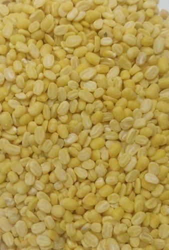 Chemical And Preservative Free Healthy, Rich In Protein Unpolished Yellow Moong Dal Broken (%): 4%