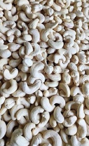 Mouthwatering Taste Fresh and Healthy Rich In Vitamins Cashew Dried Fruits
