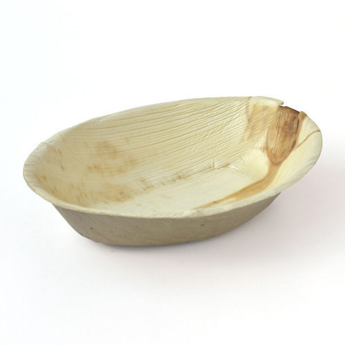 Plain Off White Areca Leaf Bowl With Dimension 12x9 inch And Oval Shape